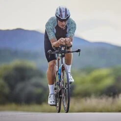 Zone3 Men's Lava Long Distance Short Sleeve Tri Top | Black/White/Red 13 Zone3 Men's Lava Long Distance Short Sleeve Tri Top | Black/White/Red -Zone3 Shop 42.1.6