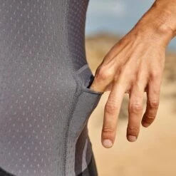 Zone3 Men's Aquaflo Plus Short Sleeve Tri Top | Black/Neon Green -Zone3 Shop 58.1.4