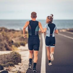 Zone3 Activate+ Momentum Tri Top -Zone3 Shop Mmomentumtop3