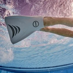 Zone3 Silicone V-FLEX Ergo Swim Training Fins -Zone3 Shop Zone3 Accessories Training Ergo Fins 04 crop 846c799f 7e9c 4e81 828e 9dd8b0225014