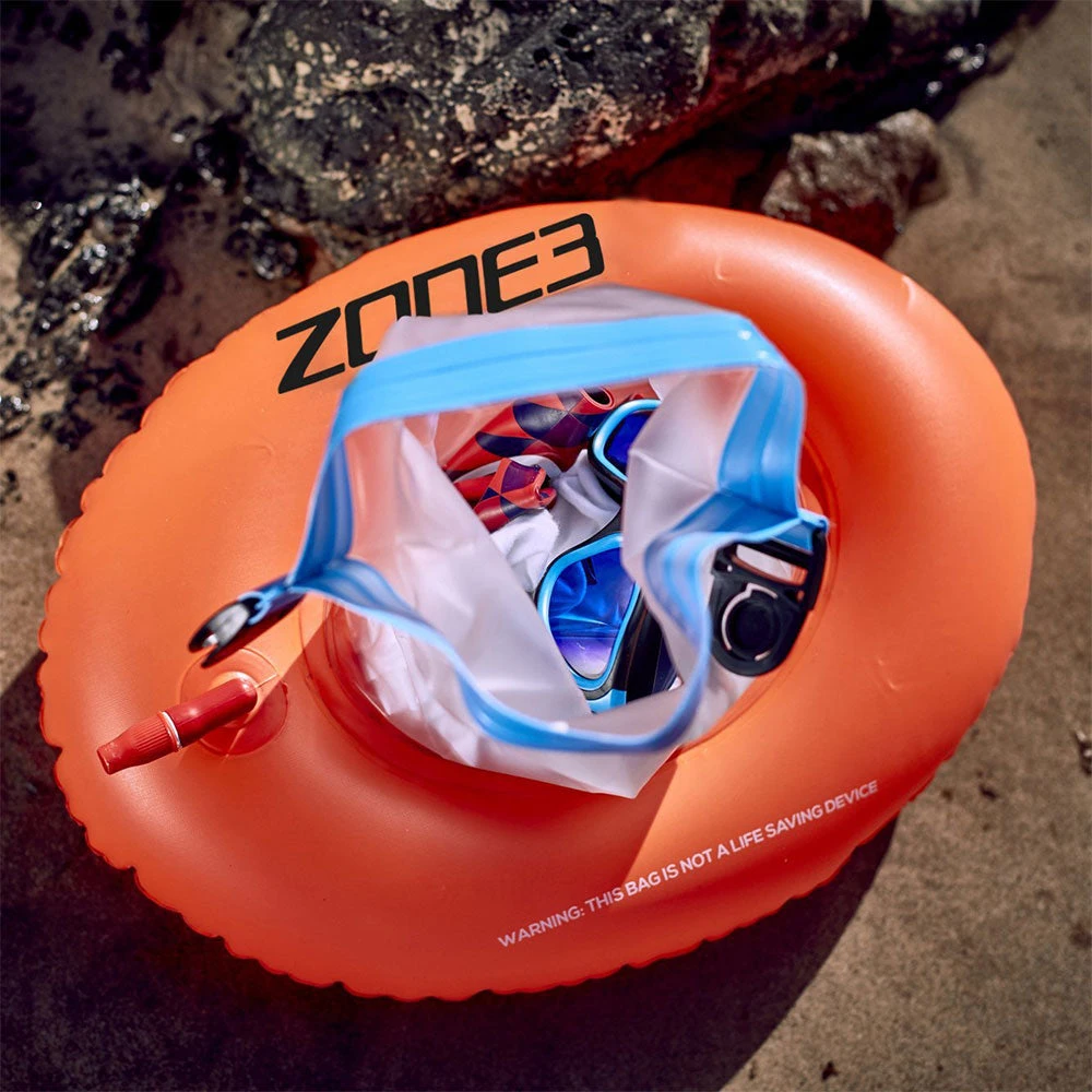 Zone3 On The Go Swim Safety Buoy & Dry Bag 5 Zone3 On The Go Swim Safety Buoy & Dry Bag - Image 3