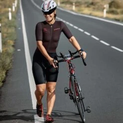 Zone3 Aeroforce-X II Short Sleeve Trisuit -Zone3 Shop lifestyle 2 af1b4564 988d 47f8 9fad 75f62c0673b7